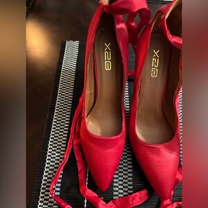 Woman Red Satin Tie Up Heel